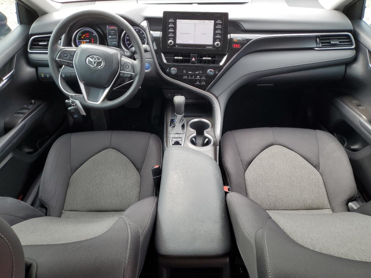 2022 Toyota Camry - Image 8