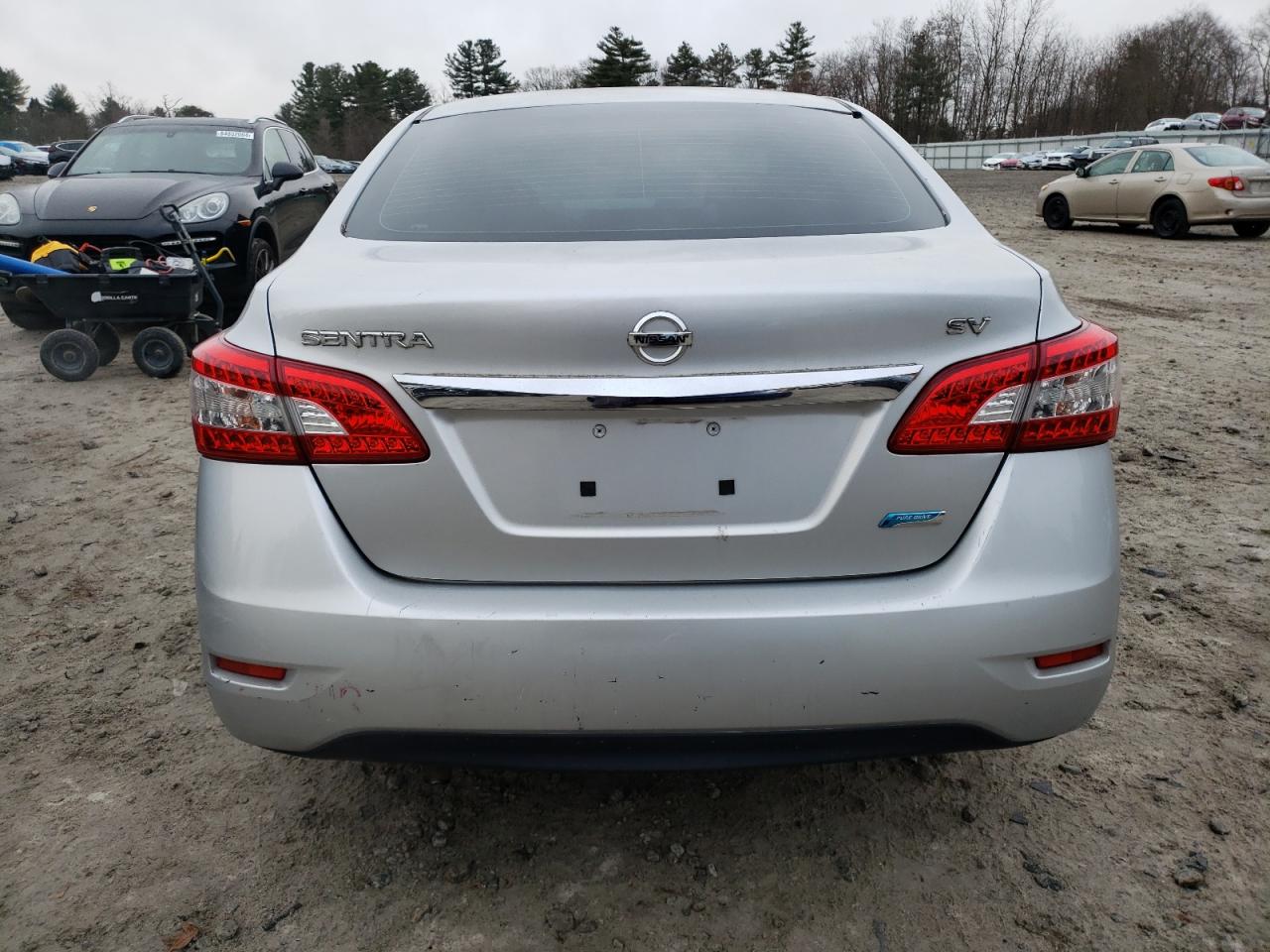 2014 Nissan Sentra - Image 6