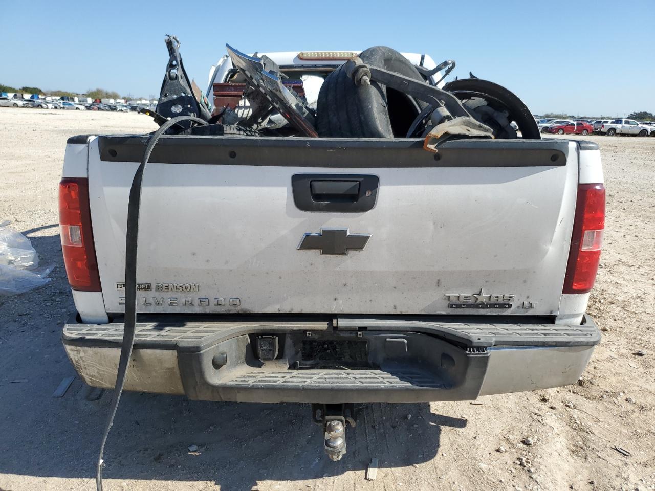 2011 Chevrolet Silverado - Image 6