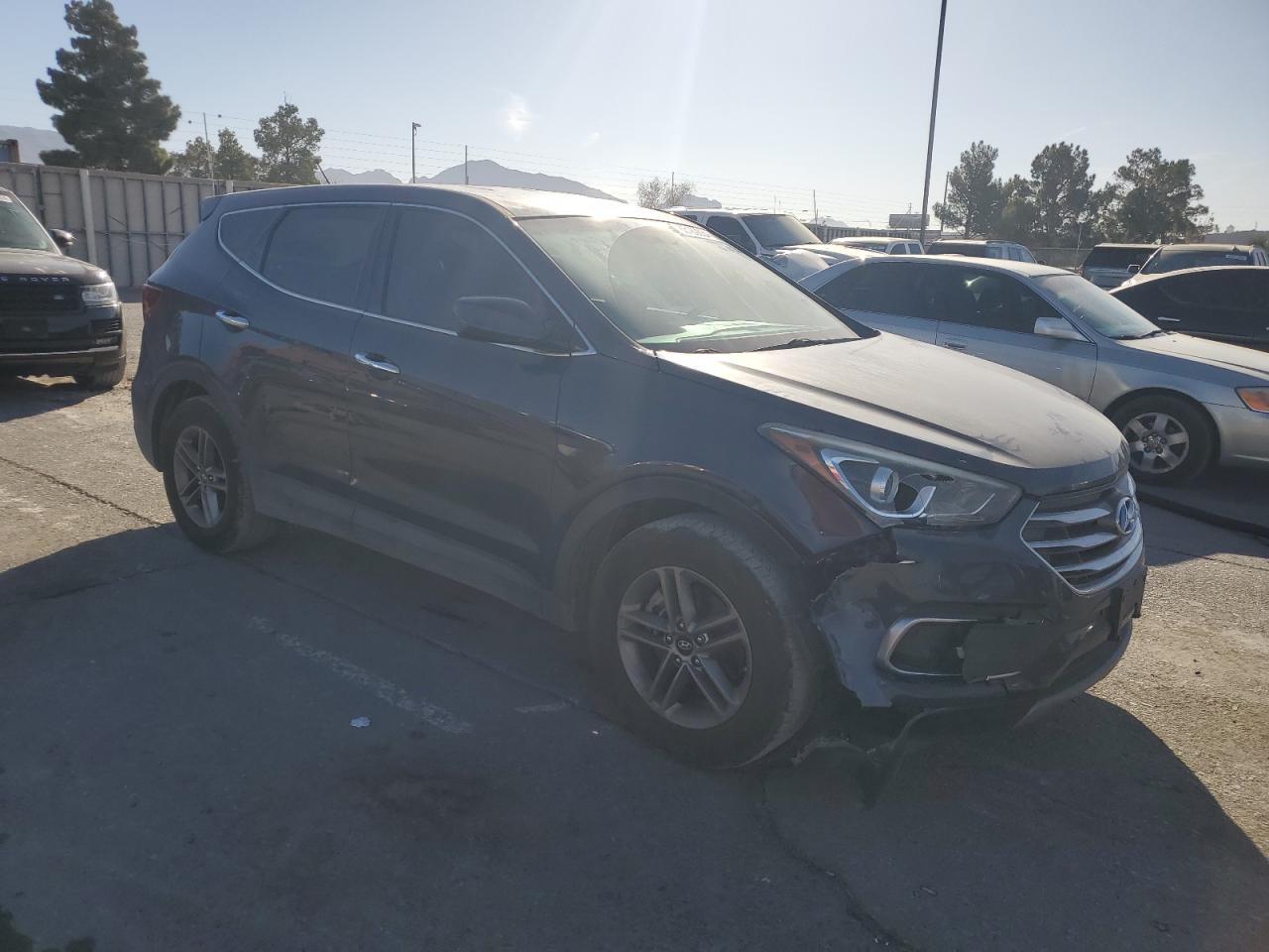 2018 Hyundai Santa Fe - Image 4