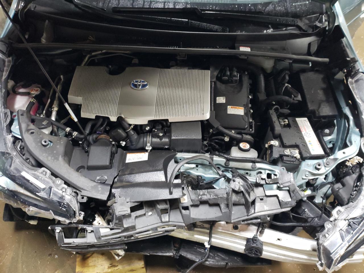 2022 Toyota Prius - Image 11