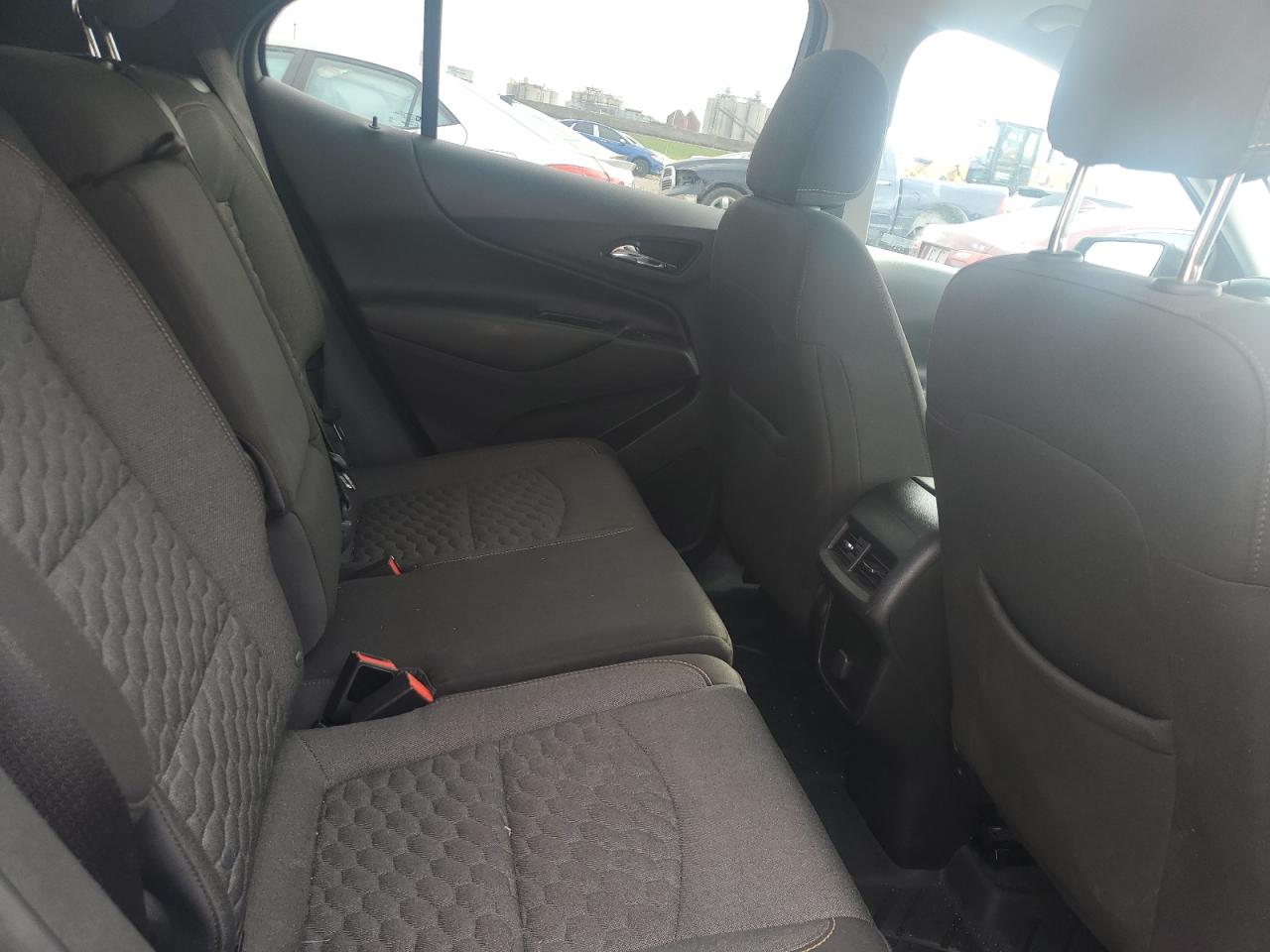 2018 Chevrolet Equinox - Image 10