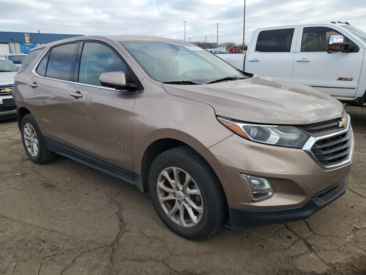 2018 Chevrolet Equinox - Image 4