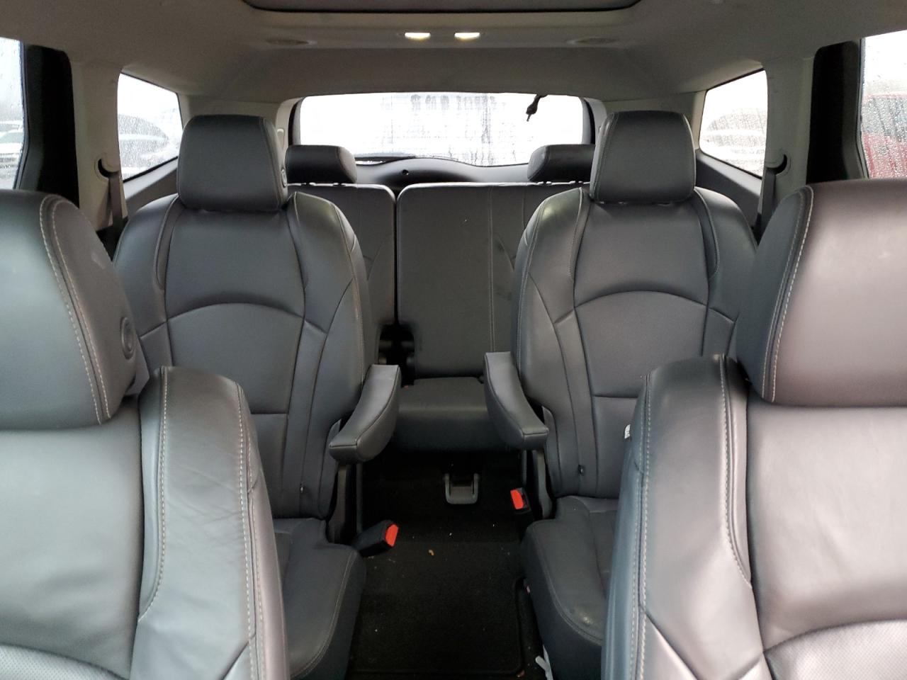 2018 Buick Enclave - Image 10