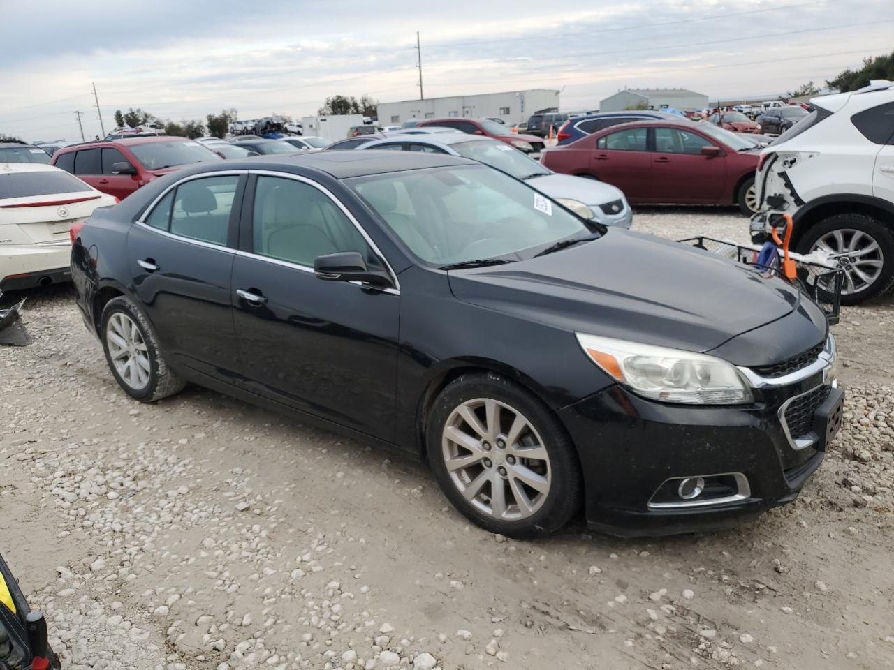 2014 Chevrolet Malibu - Image 4