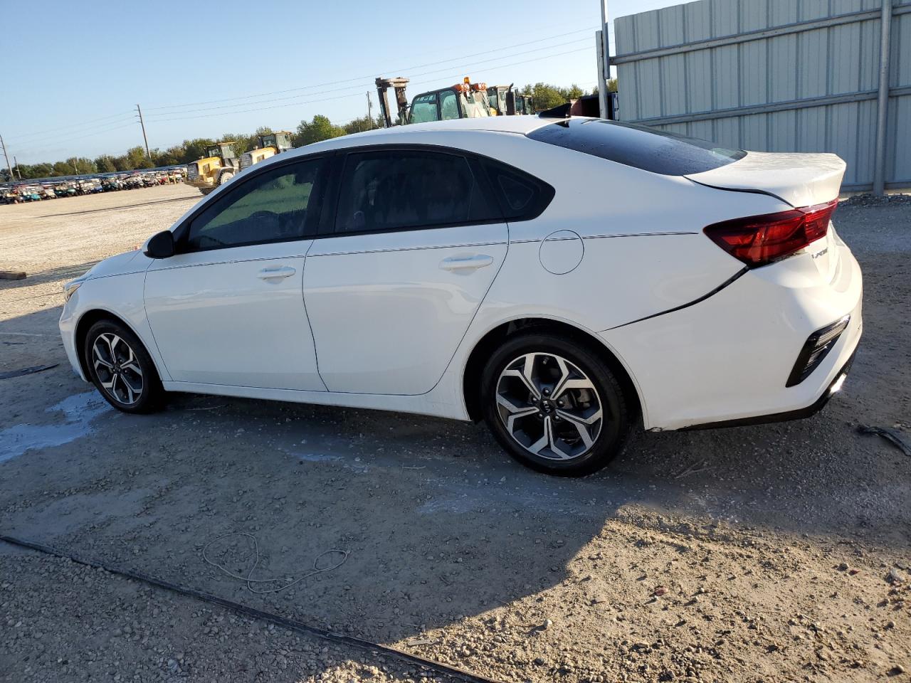 2020 Kia Forte - Image 2