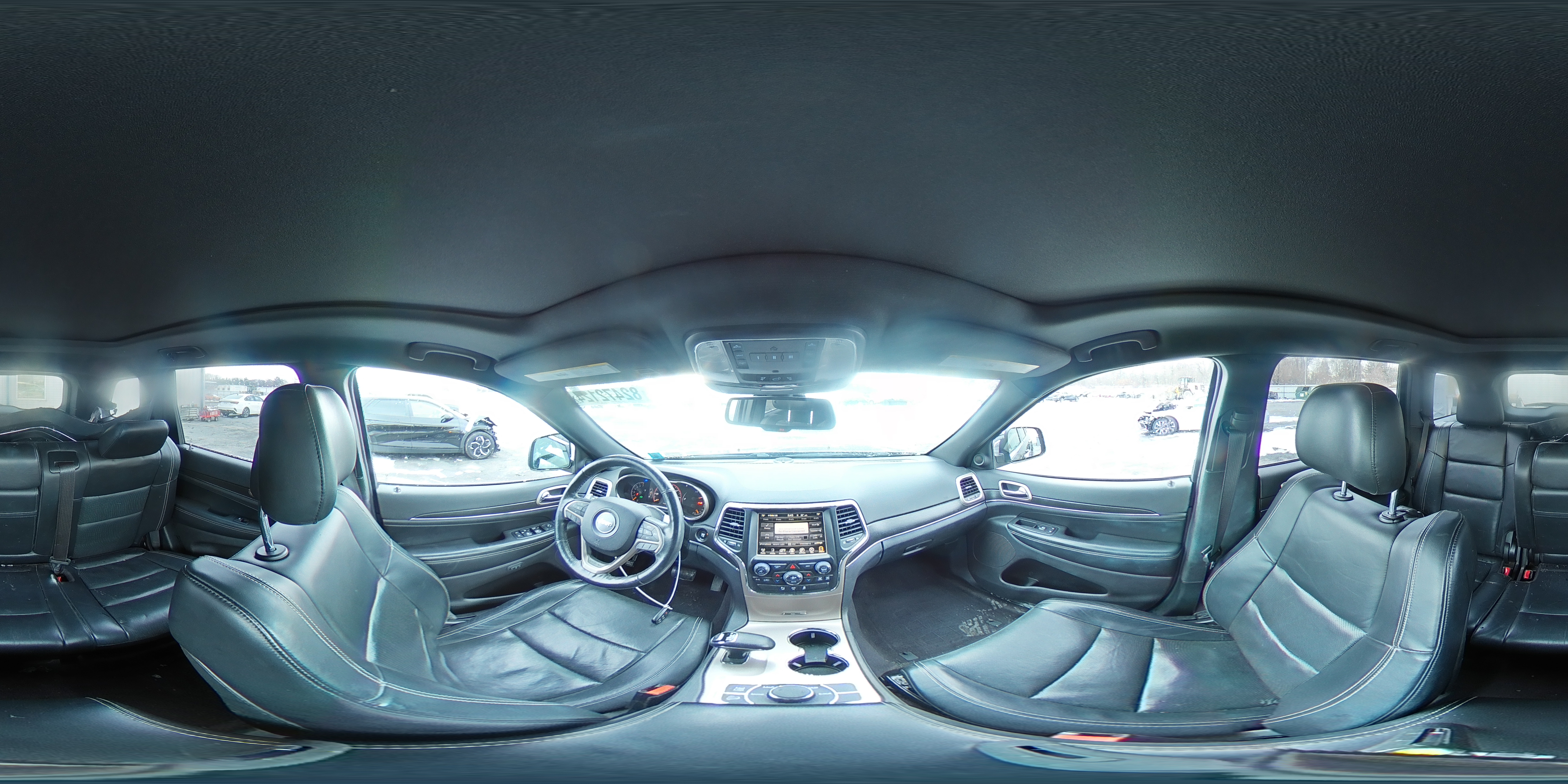 2015 Jeep Grand Cherokee - Image 13