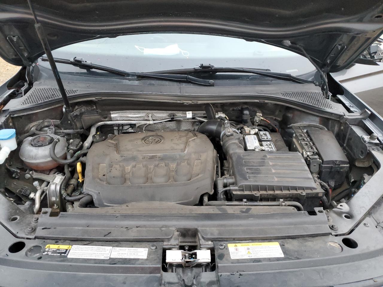 2021 Volkswagen Tiguan - Image 13