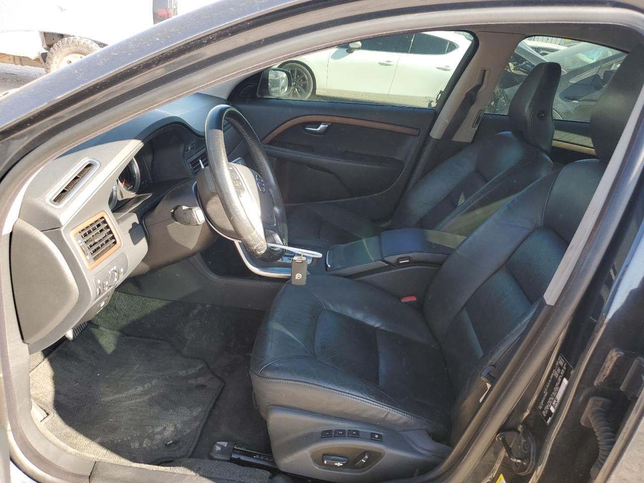 2010 Volvo S80 - Image 7
