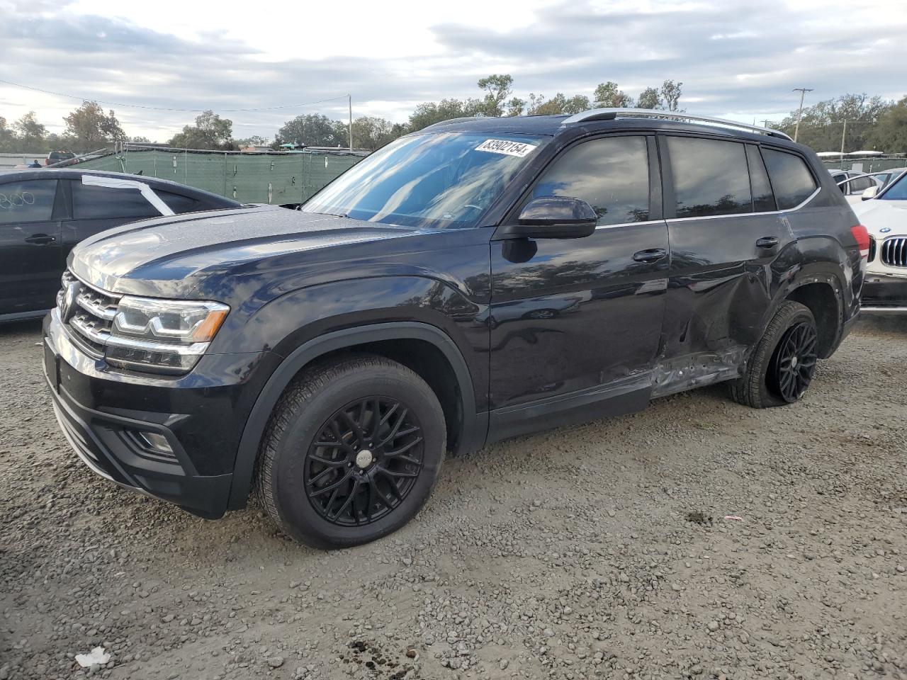 1V2LR2CA1JC583504 2018 VOLKSWAGEN ATLAS - Image 1