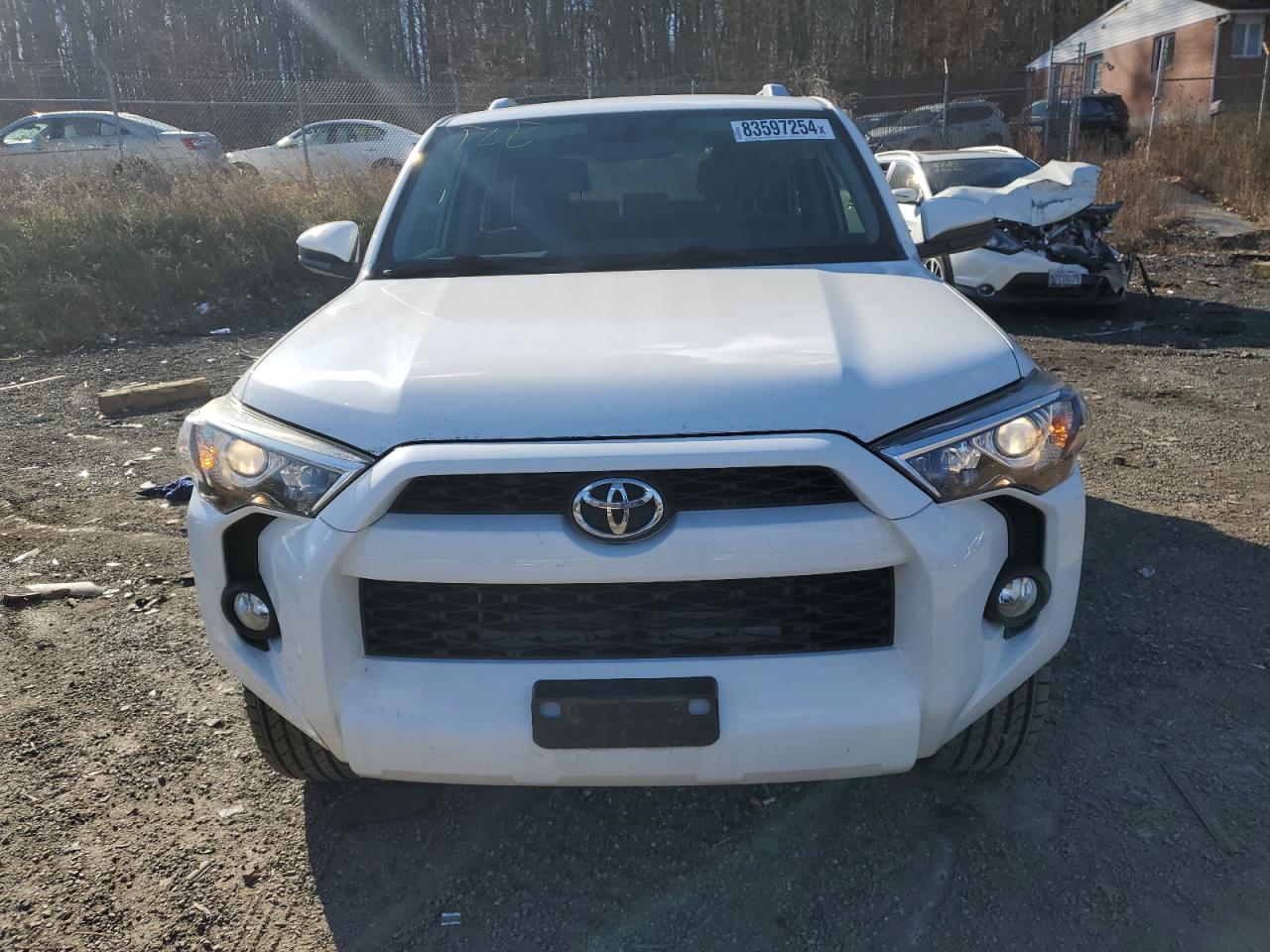 VIN JTEBU5JR3H5445785 2017 TOYOTA 4RUNNER no.5