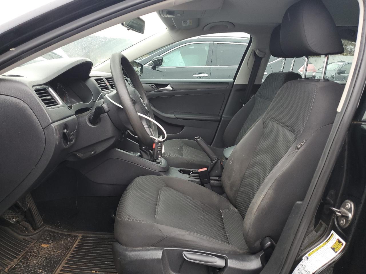2014 Volkswagen Jetta - Image 7