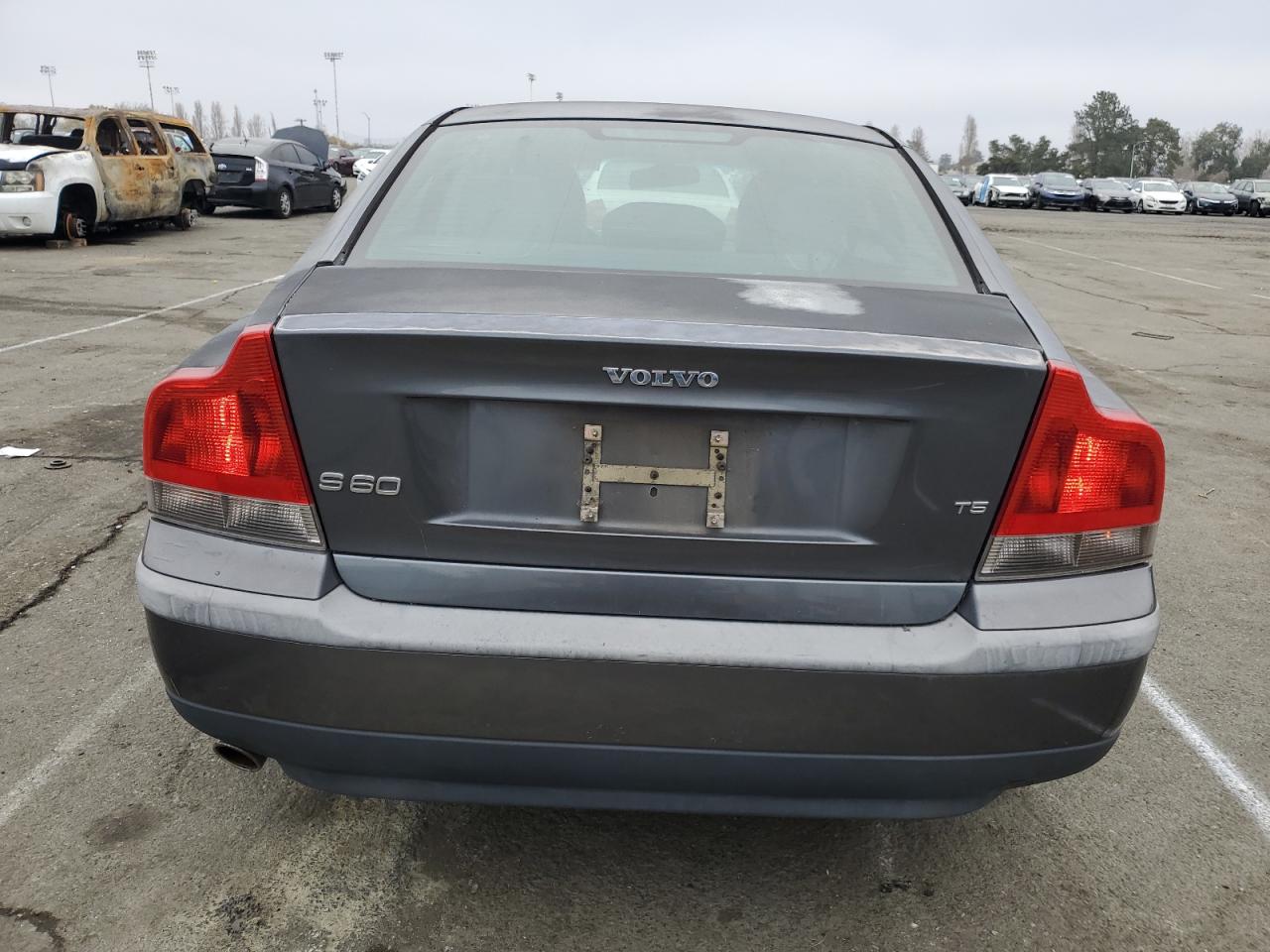 2004 Volvo S60 T5 VIN: YV1RS53D342344925 Lot: 85186464