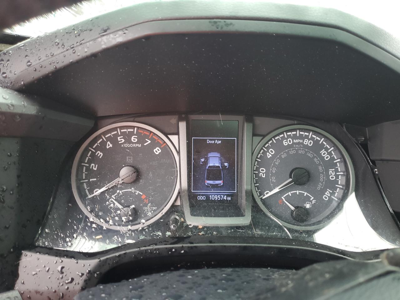 2020 Toyota Tacoma - Image 9