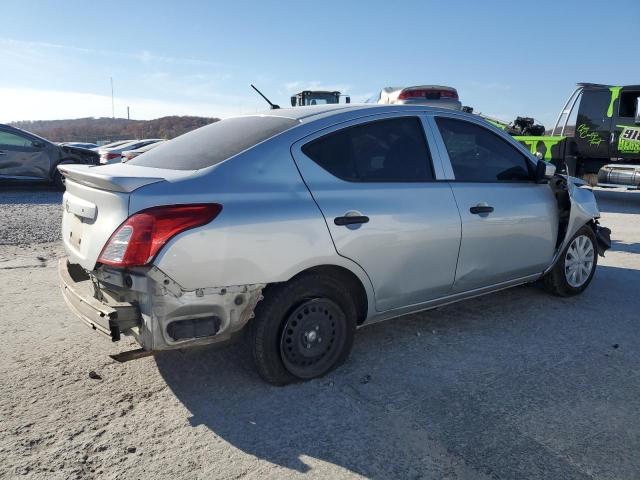  NISSAN VERSA 2018 Silver