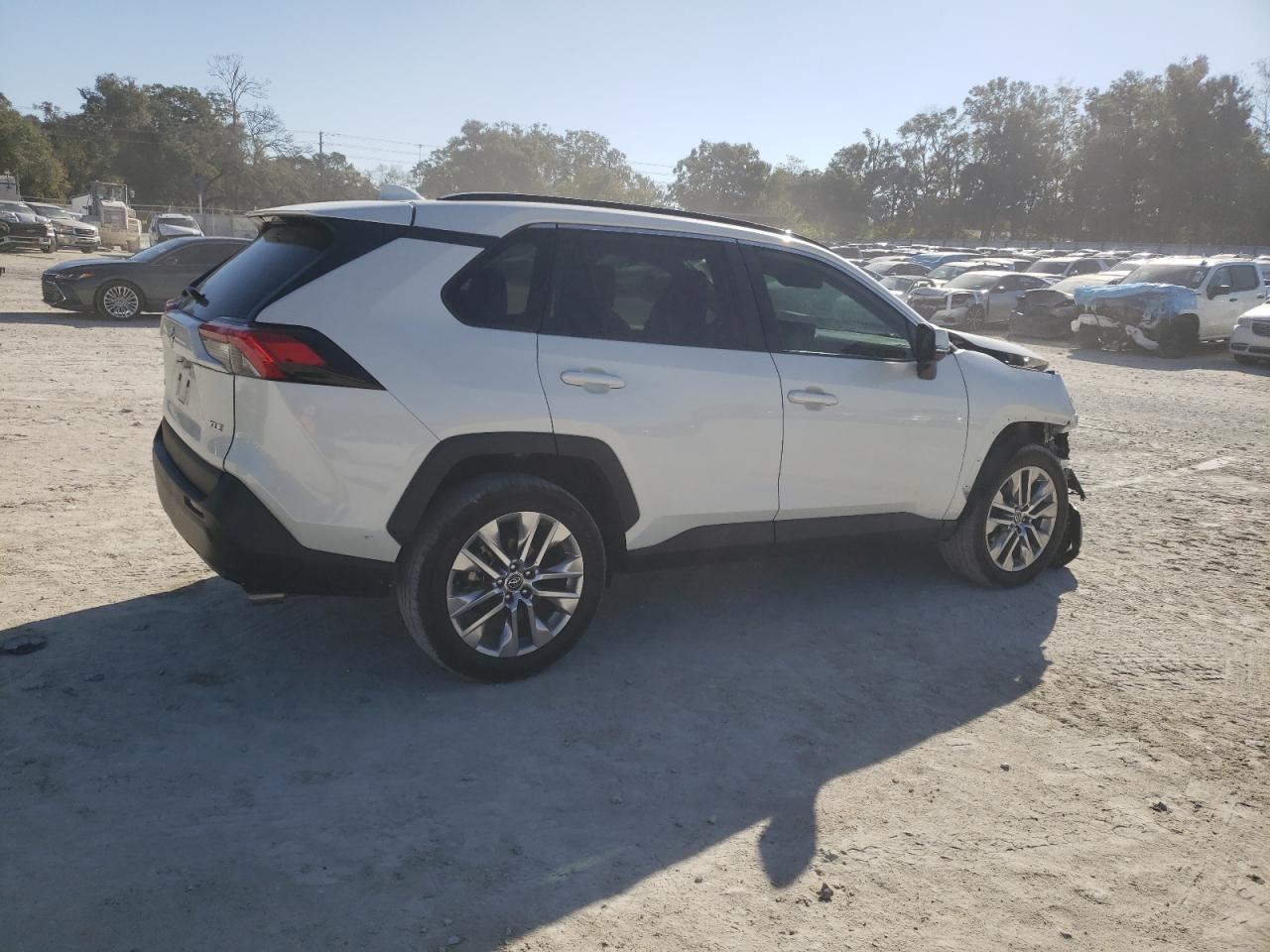 2021 Toyota RAV 4 - Image 3