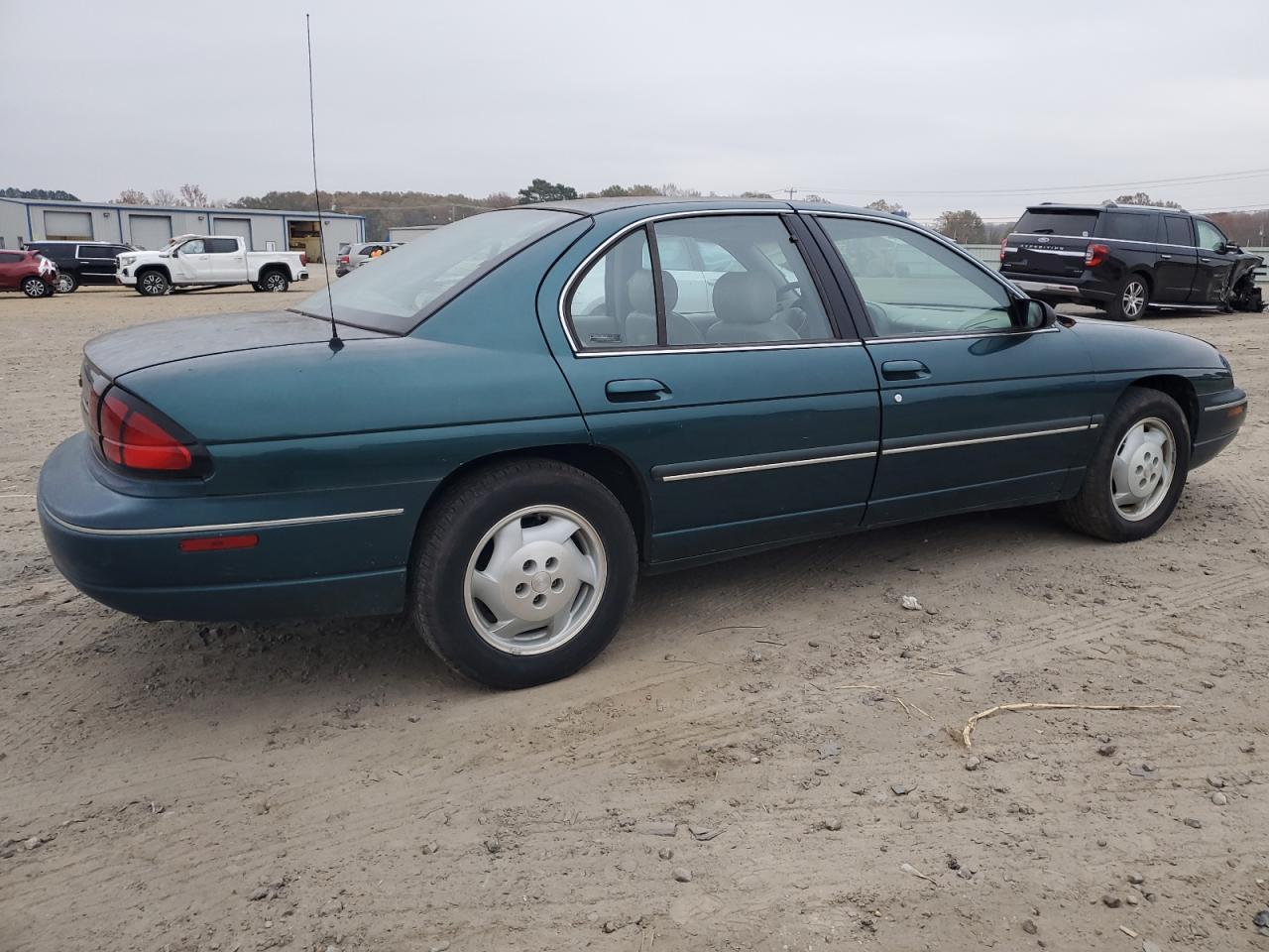 1997 Chevrolet Lumina - Image 3