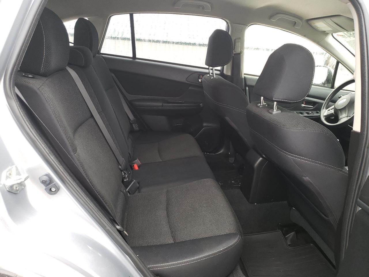 2014 Subaru XV - Image 11