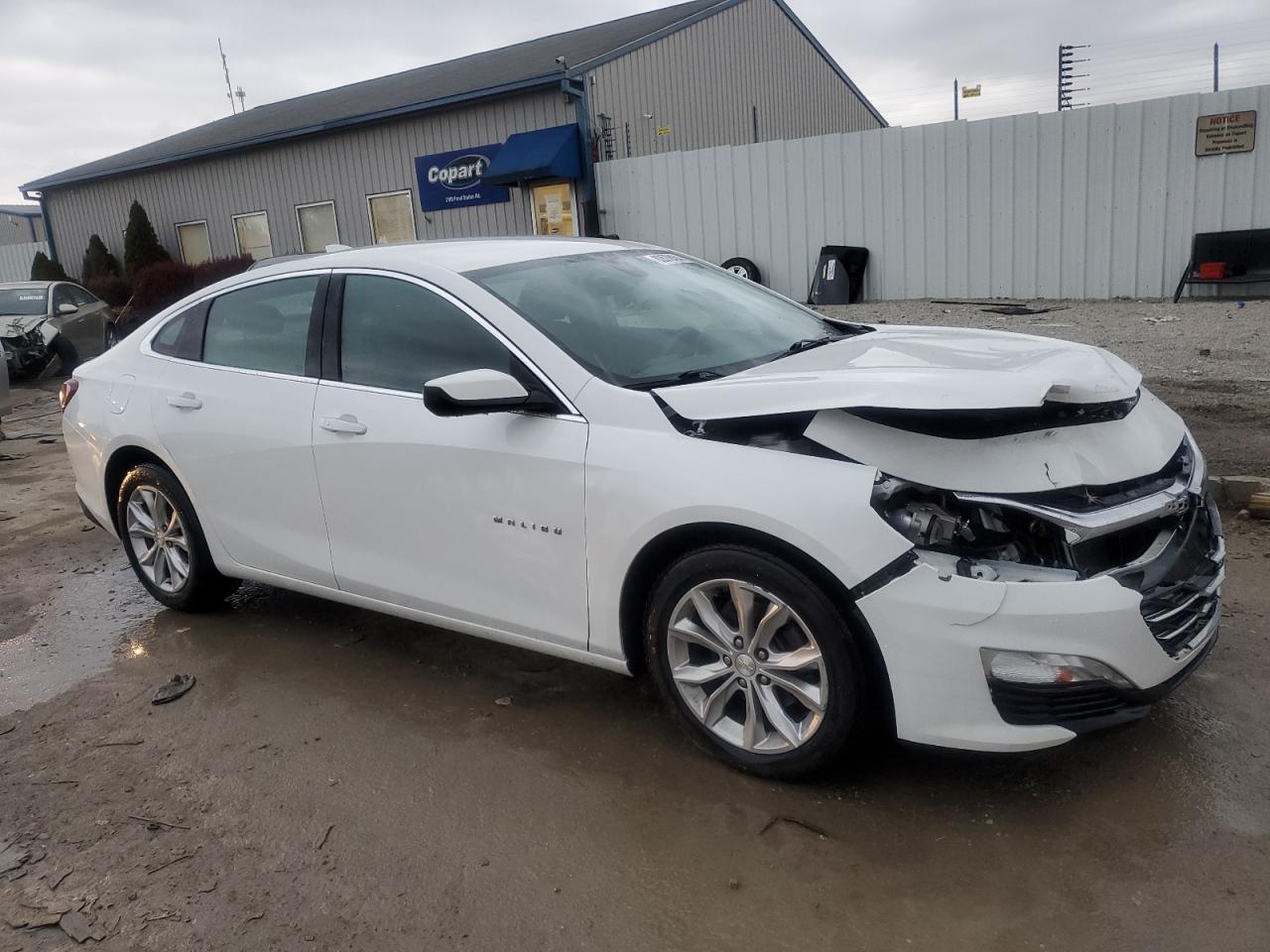 2020 Chevrolet Malibu - Image 4