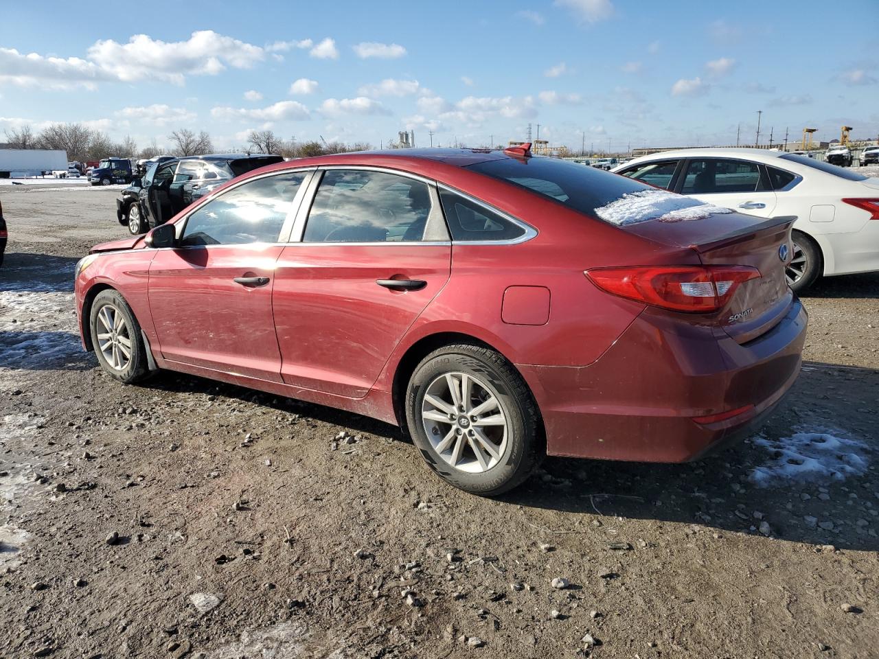 2016 Hyundai Sonata - Image 2