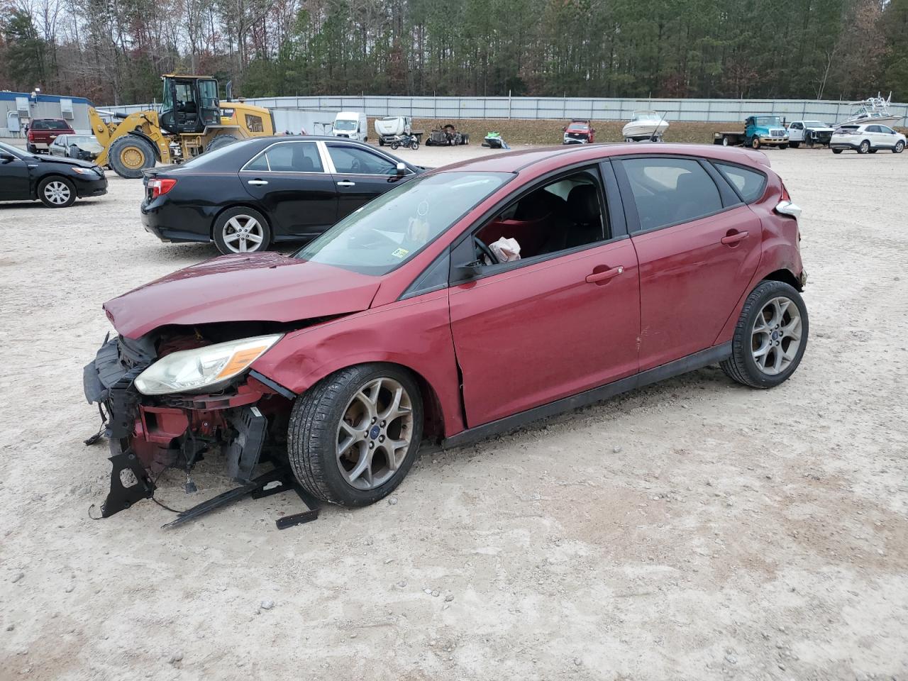 VIN 1FADP3K23DL181375 2013 FORD FOCUS no.1