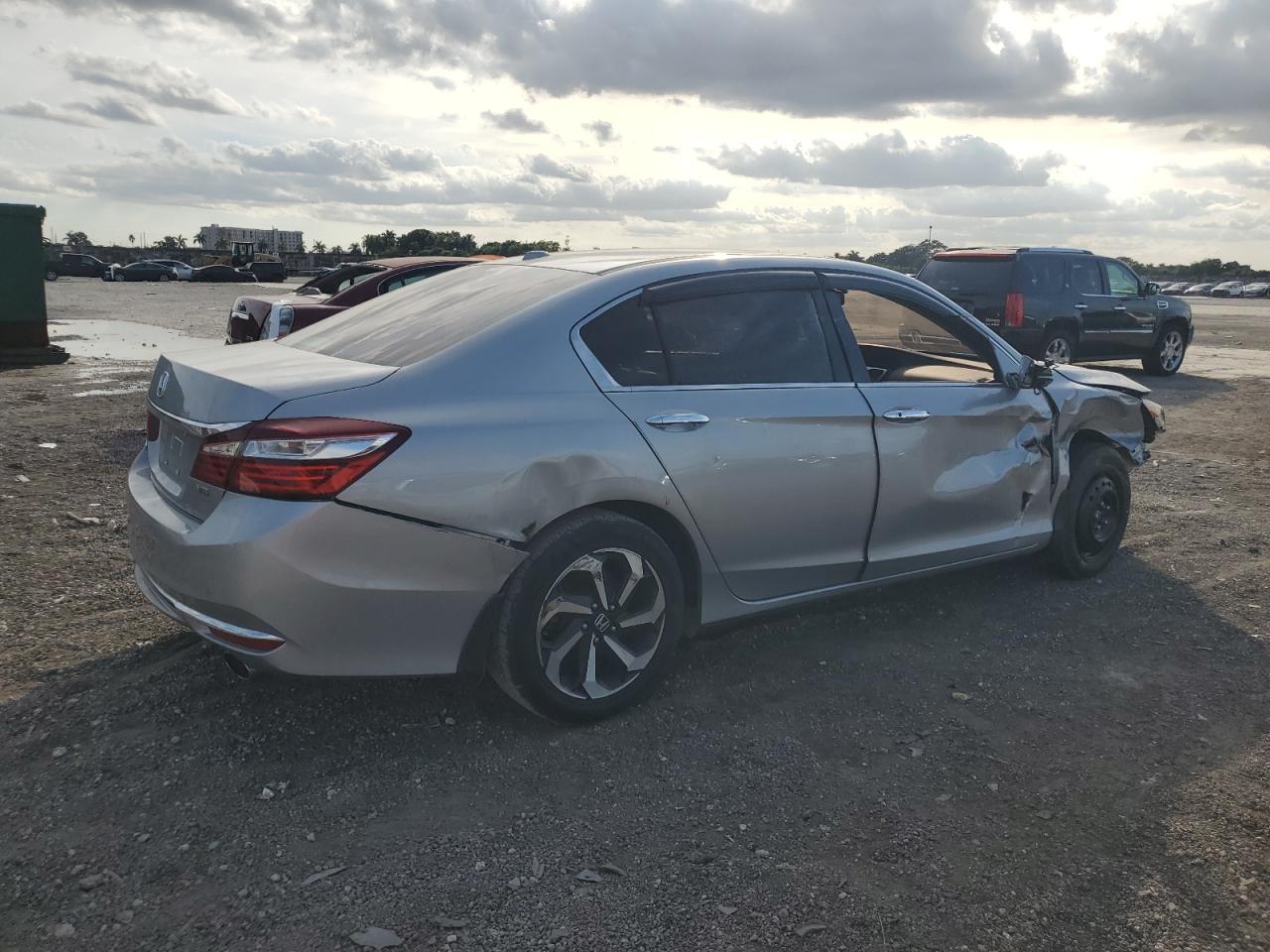 2017 Honda Accord - Image 3