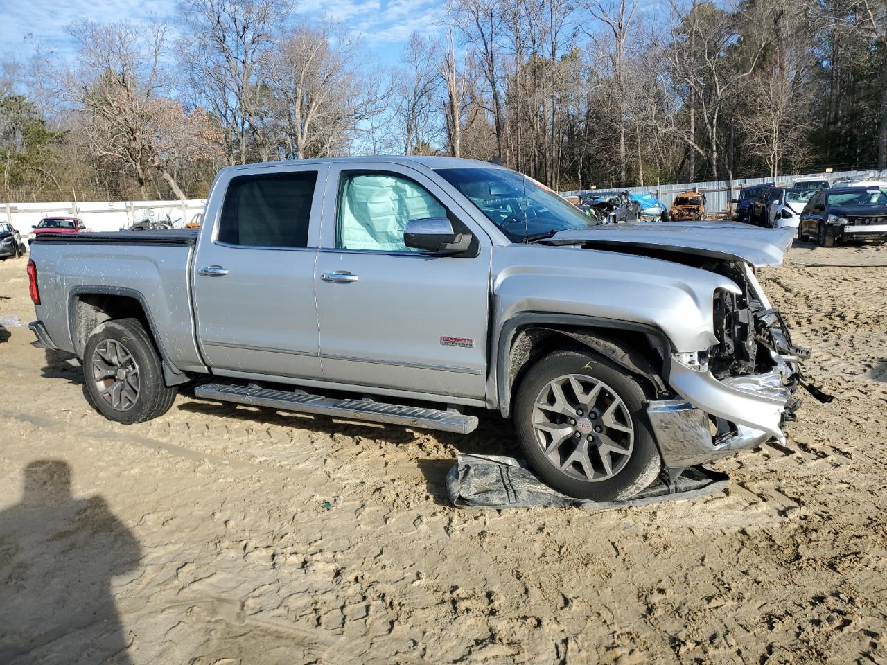 2014 GMC Sierra - Image 4