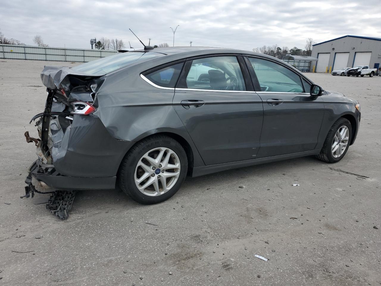 VIN 1FA6P0HD3G5133058 2016 FORD FUSION no.3