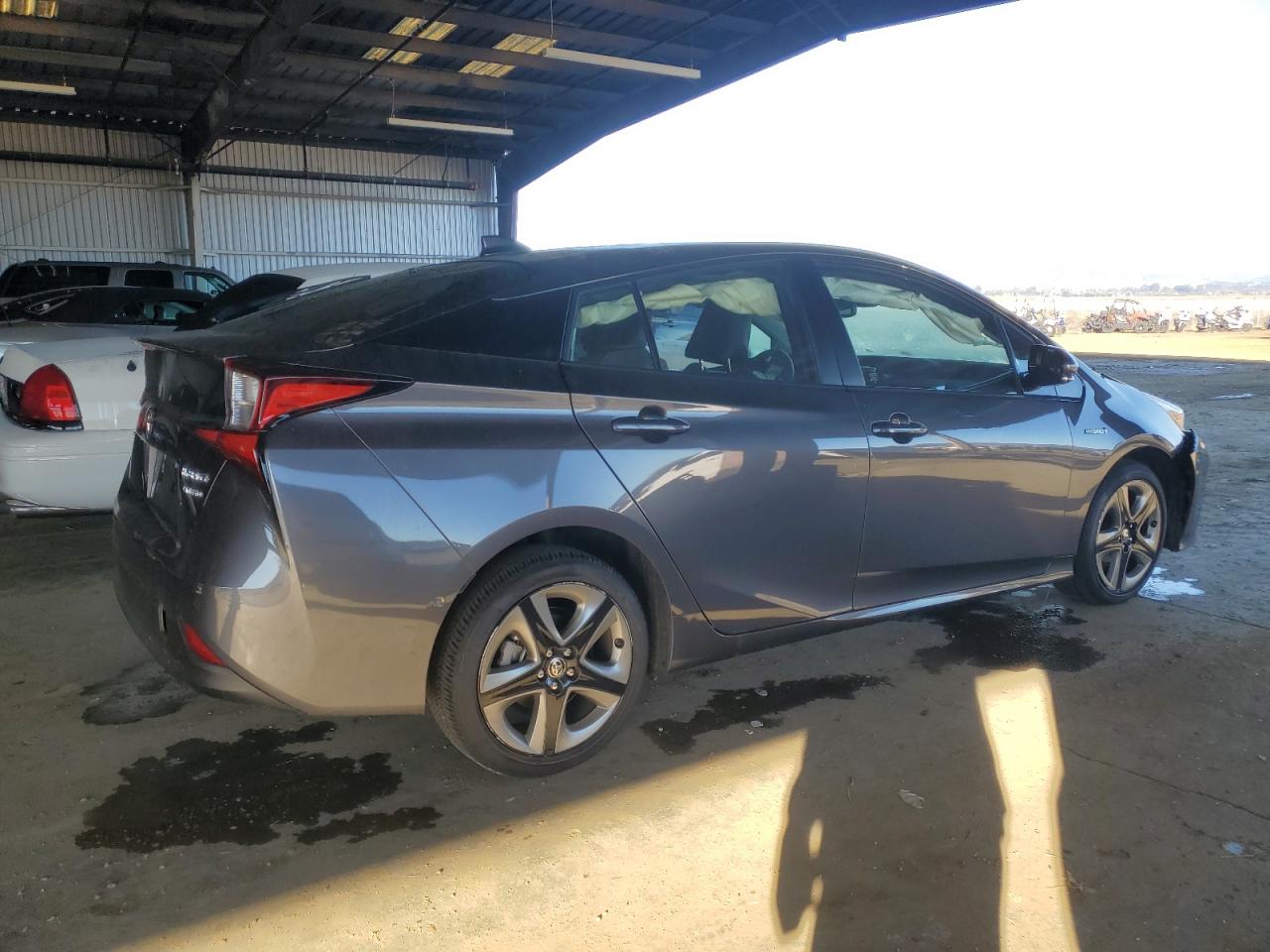 VIN JTDKARFUXK3080476 2019 TOYOTA PRIUS no.3