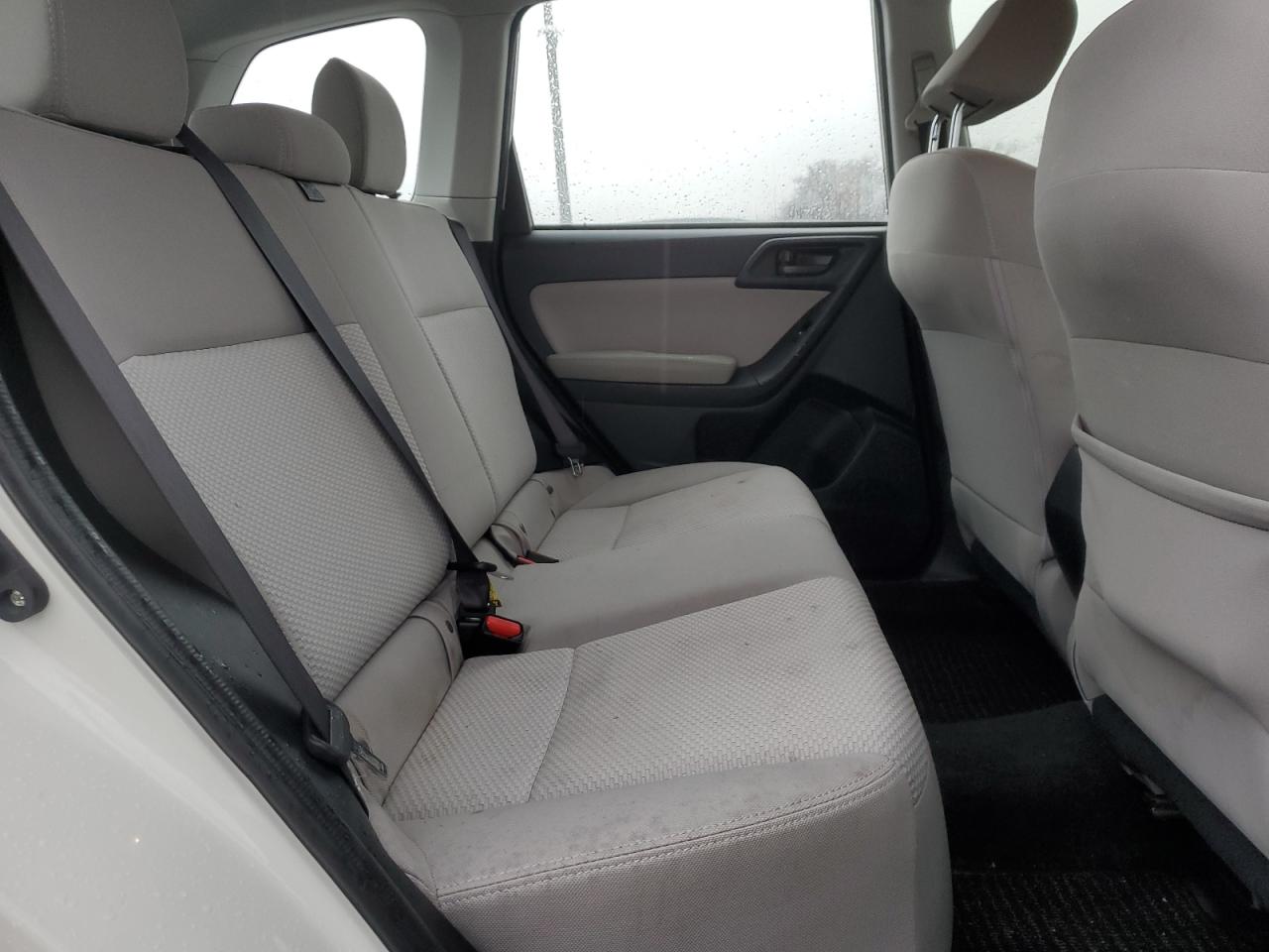 2016 Subaru Forester - Image 10