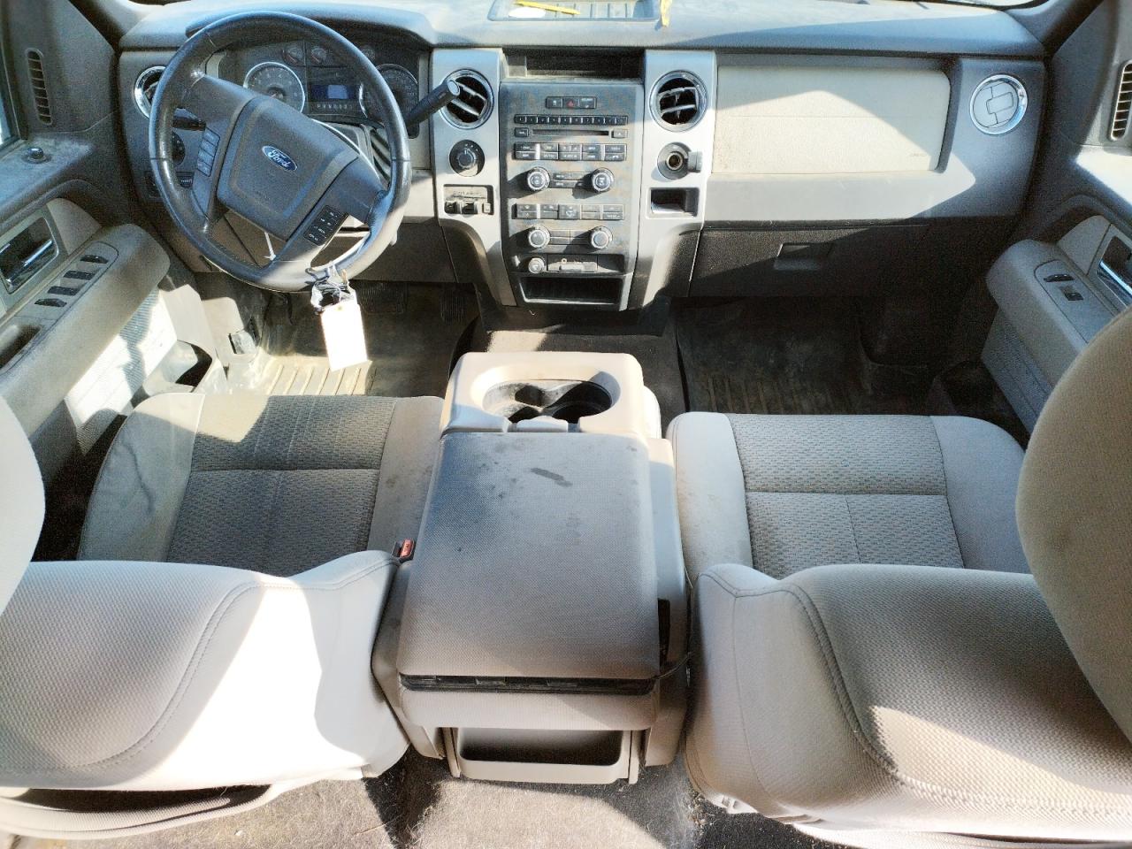 2010 Ford F-150 - Image 8