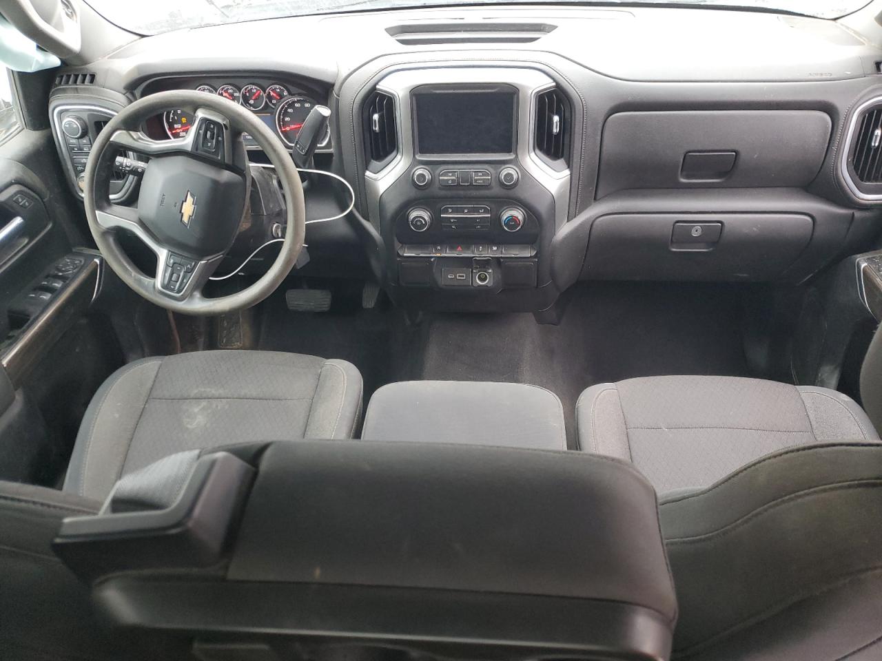 2019 Chevrolet Silverado - Image 8