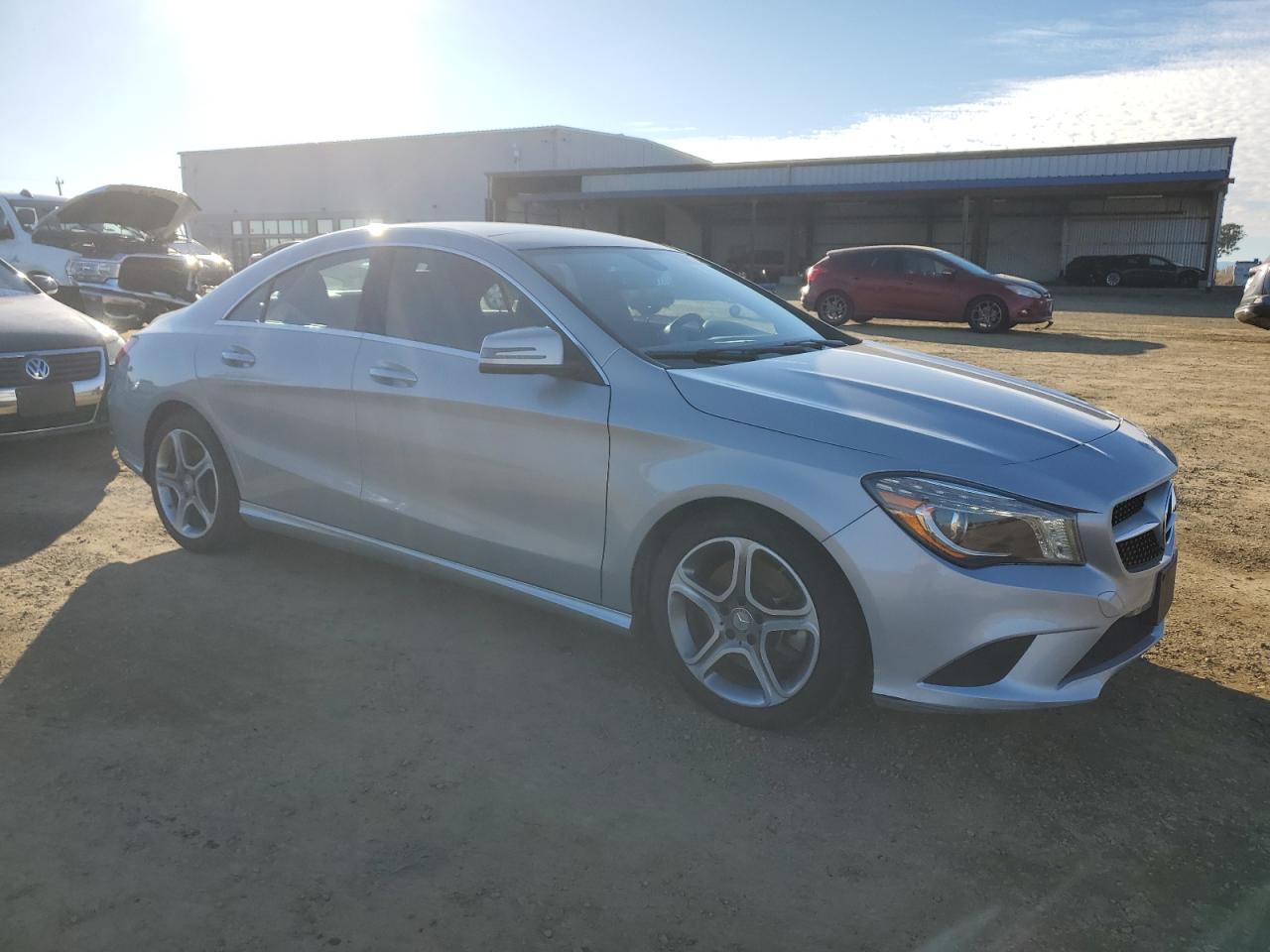 VIN WDDSJ4EB1EN067942 2014 MERCEDES-BENZ CLA-CLASS no.4