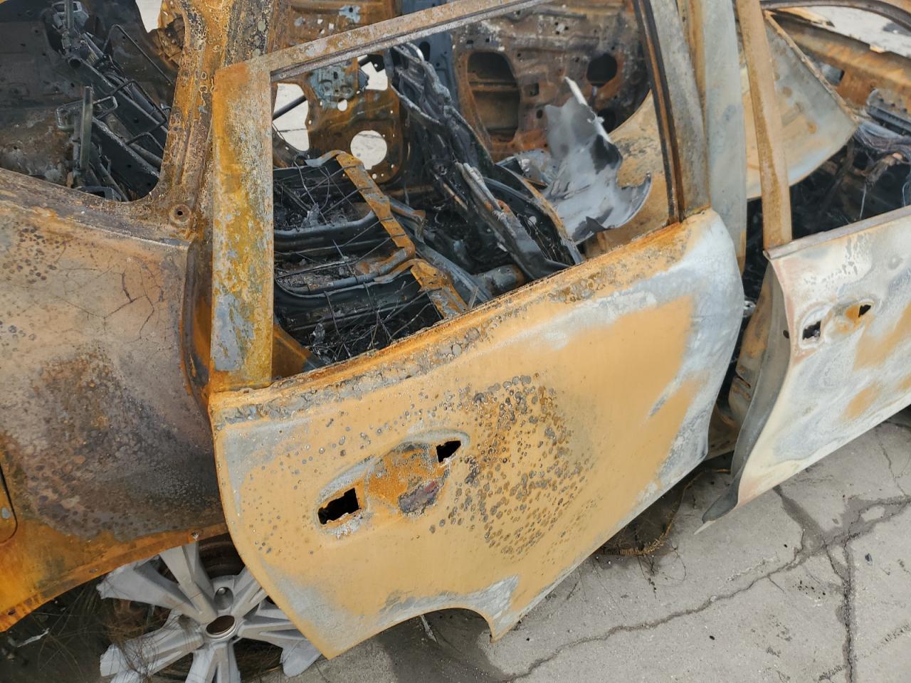 2018 Nissan Rogue - Image 10