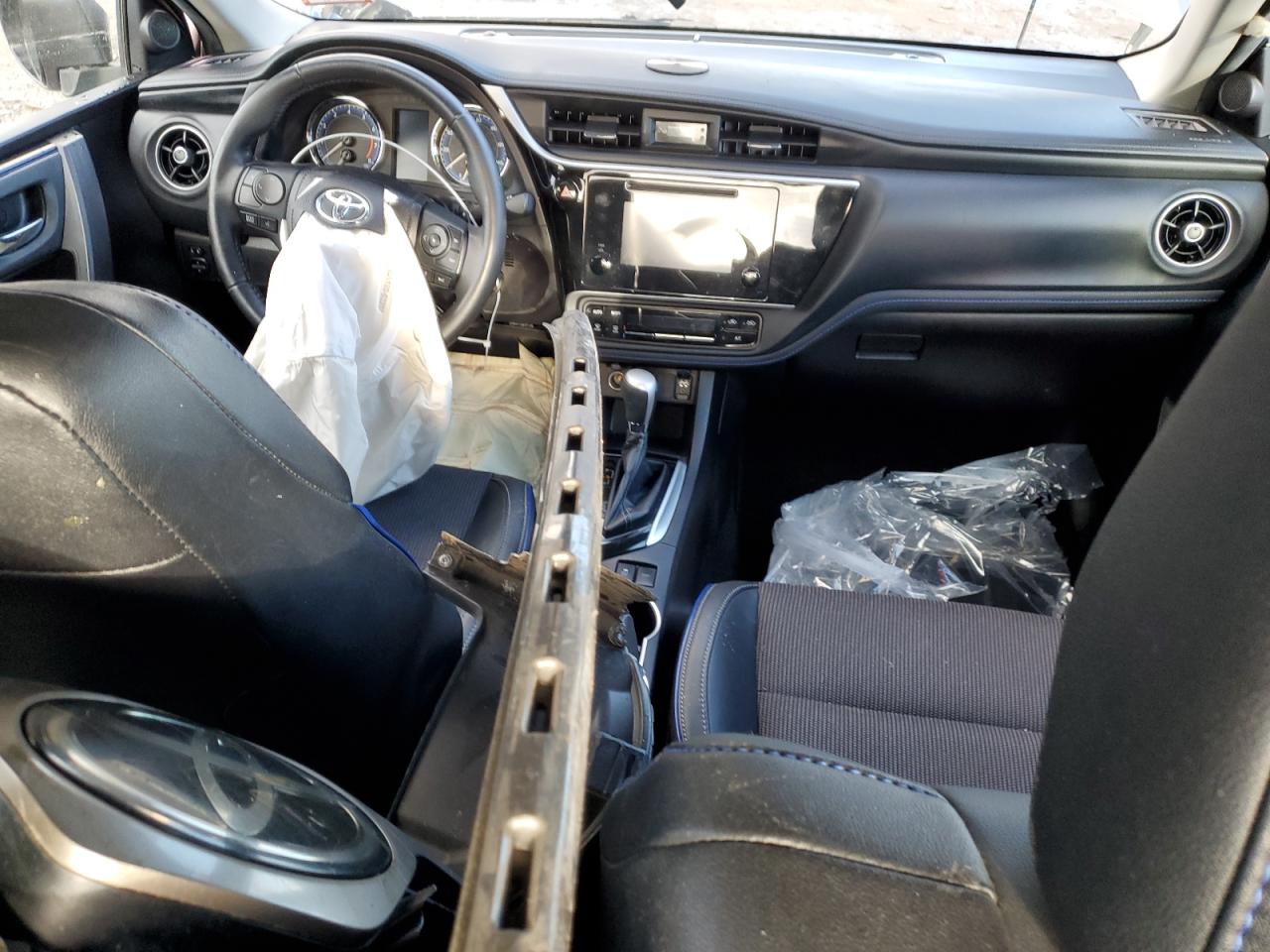 2018 Toyota Corolla L VIN: 2T1BURHE4JC030997 Lot: 85238894