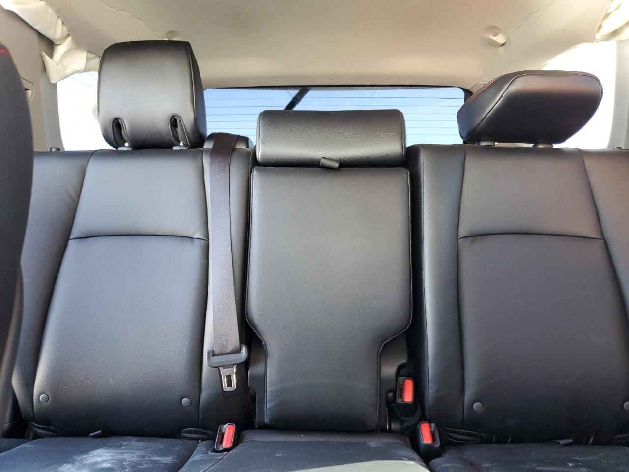 2018 Toyota 4Runner - Image 10