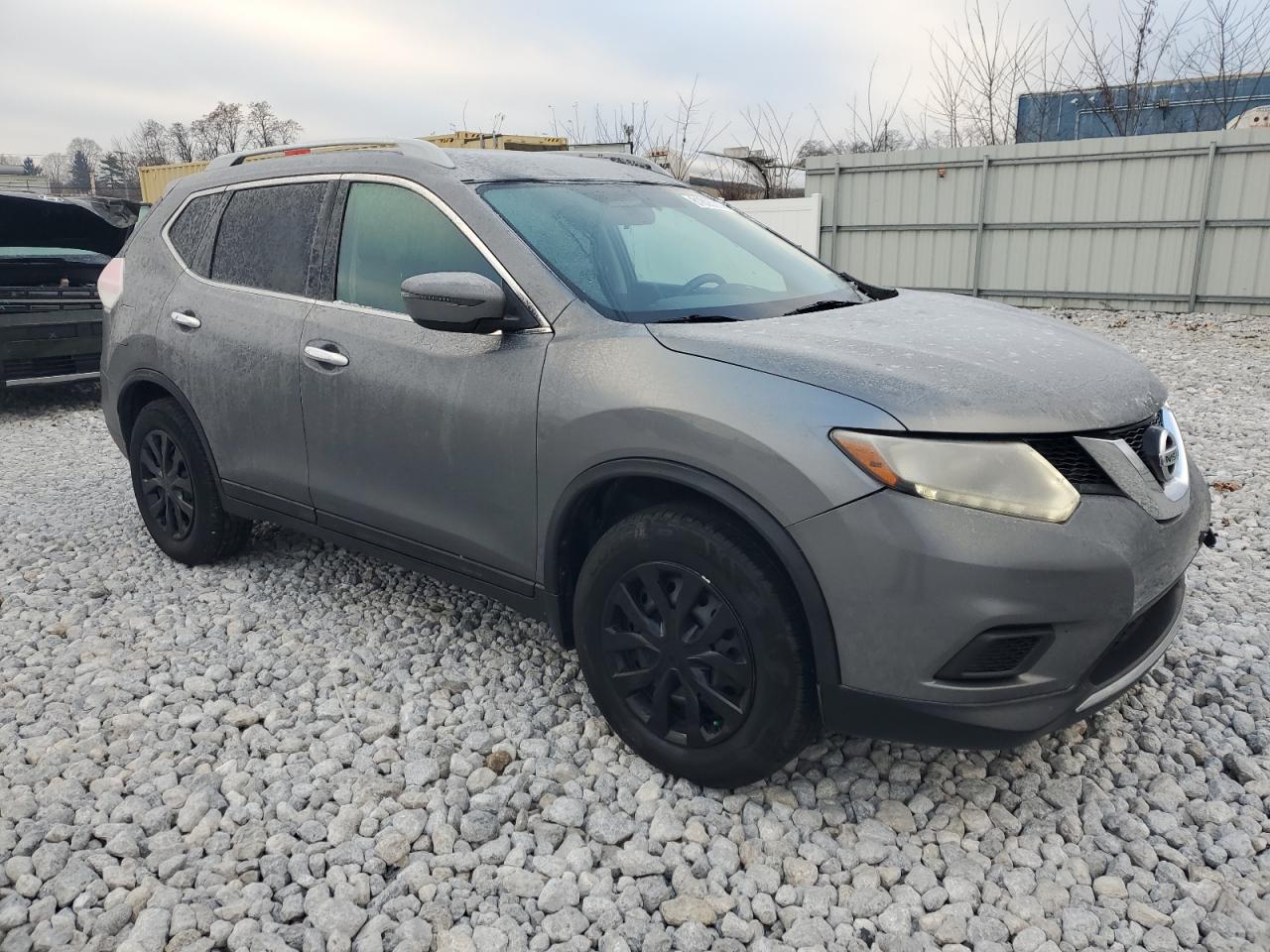 2016 Nissan Rogue - Image 4