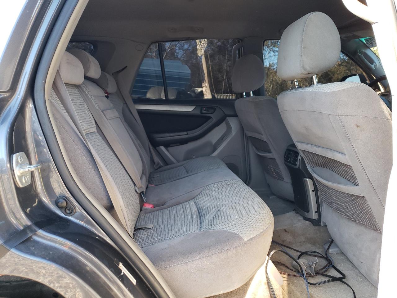 2005 Toyota 4Runner - Image 10