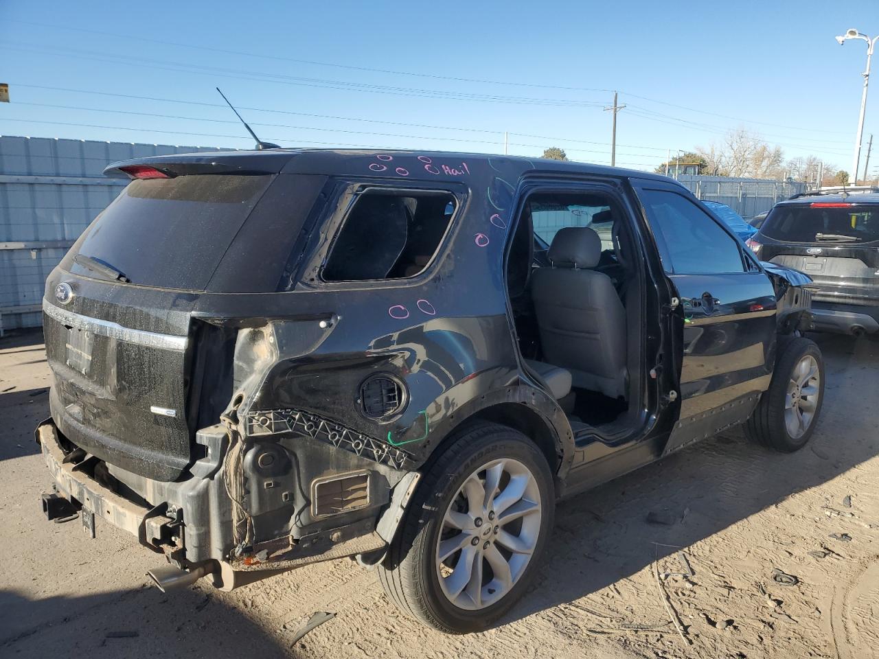 2014 Ford Explorer - Image 3