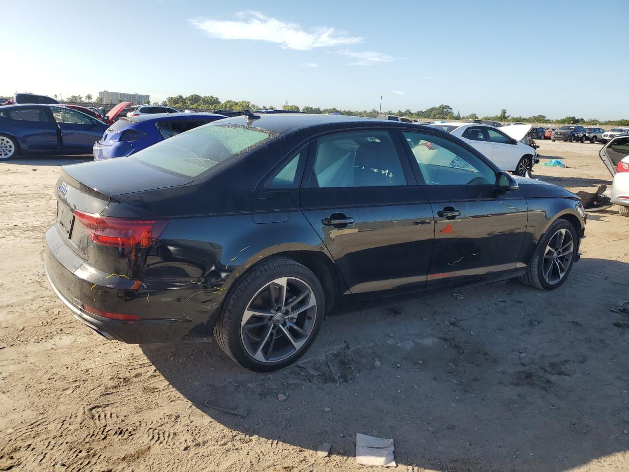 VIN WAUGMAF4XKN018043 2019 AUDI A4 no.3