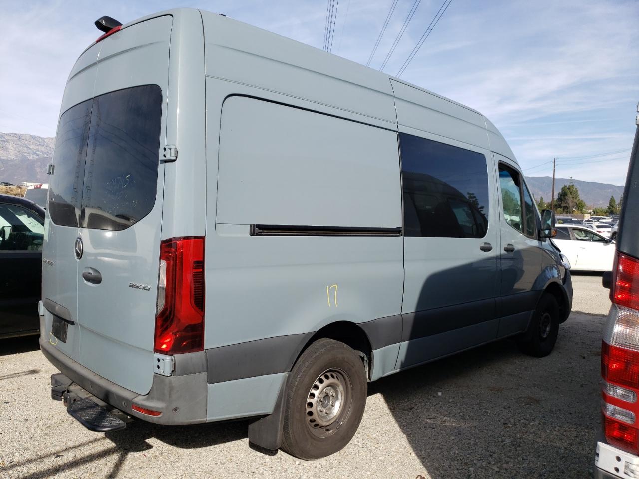 VIN W1W4DBHYXMT047296 2021 MERCEDES-BENZ SPRINTER no.3