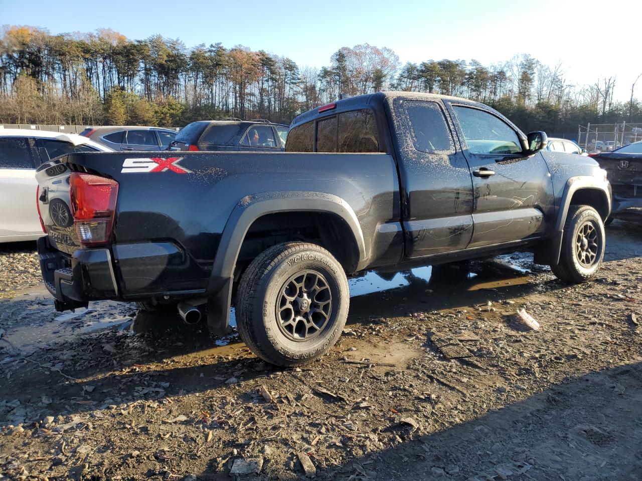 2021 Toyota Tacoma - Image 3