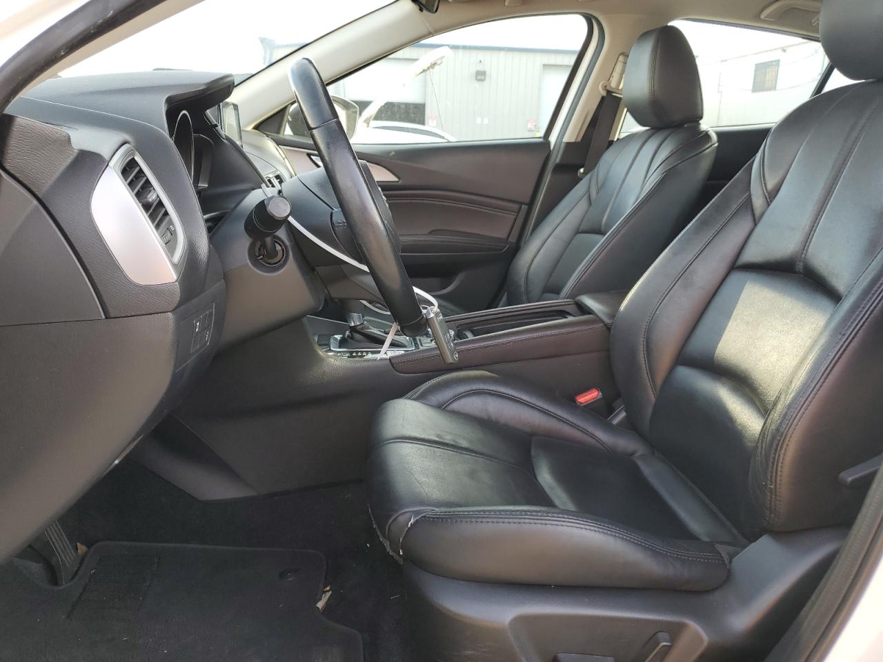 2017 Mazda 3 - Image 7