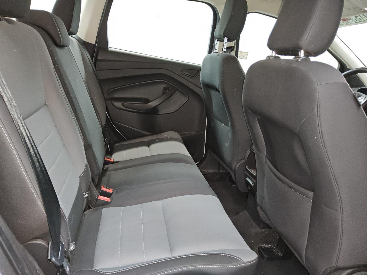 2019 Ford Escape - Image 11