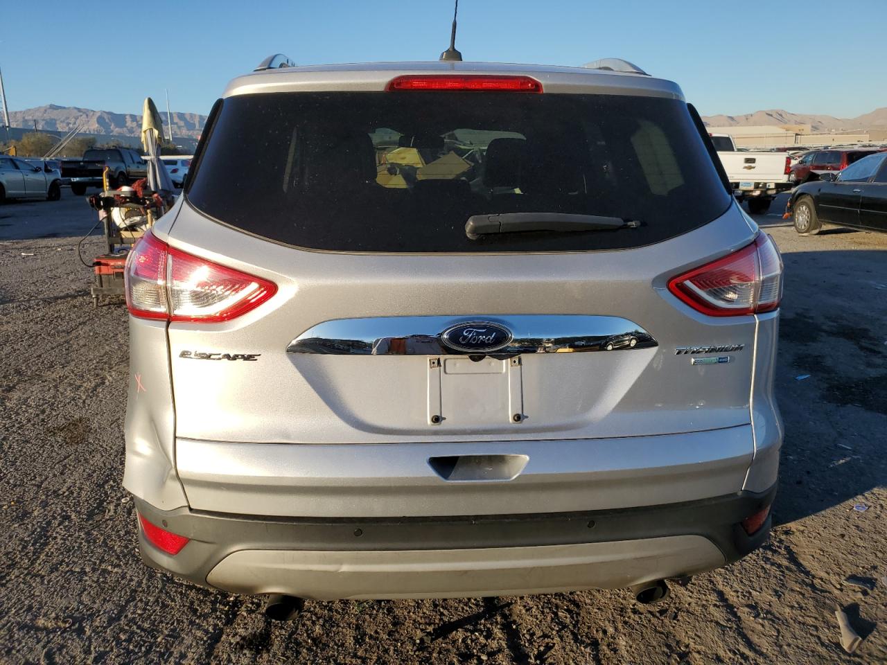 VIN 1FMCU9J97GUB82846 2016 FORD ESCAPE no.6