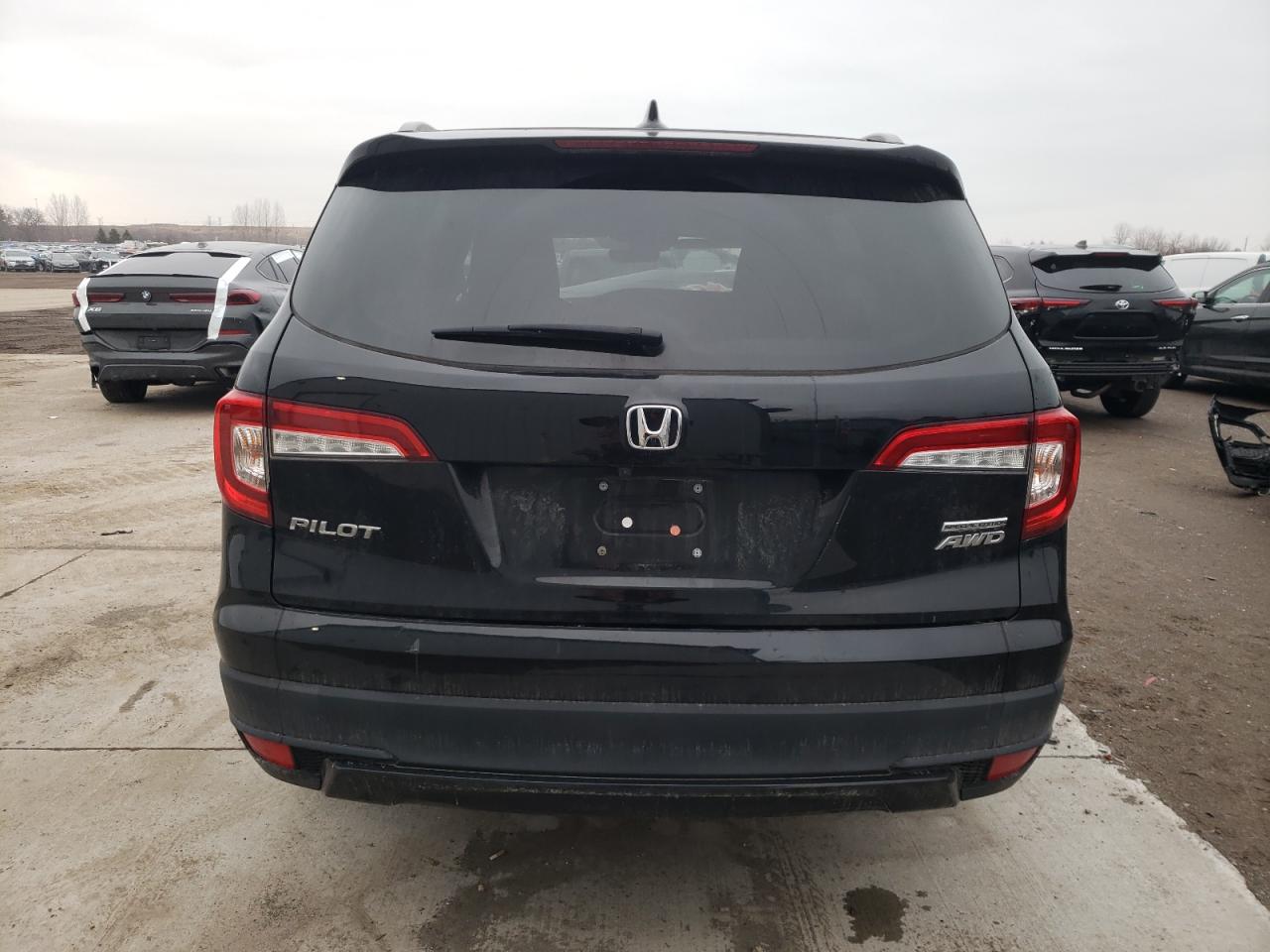 2021 Honda Pilot Se VIN: 5FNYF6H20MB057140 Lot: 85218974