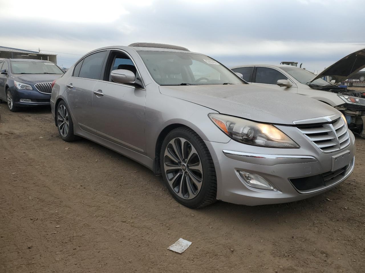 2012 Hyundai Genesis - Image 4