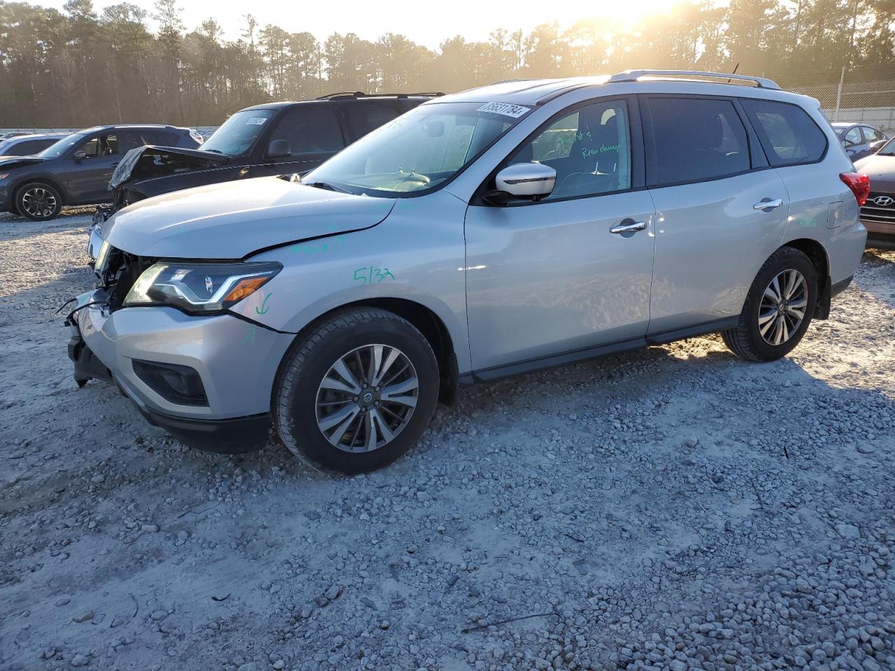 VIN 5N1DR2MN9HC607593 2017 NISSAN PATHFINDER no.1