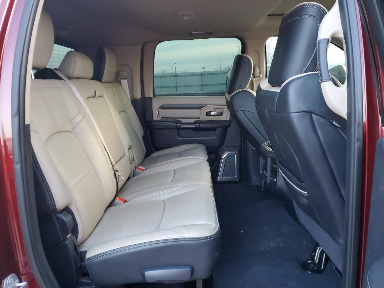 2019 RAM 2500 - Image 10