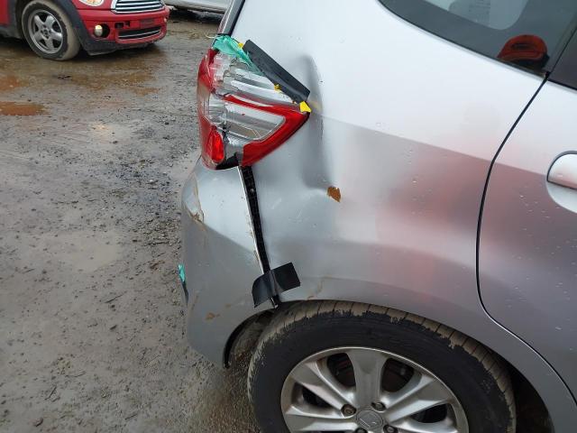 2011 HONDA JAZZ I-VTE